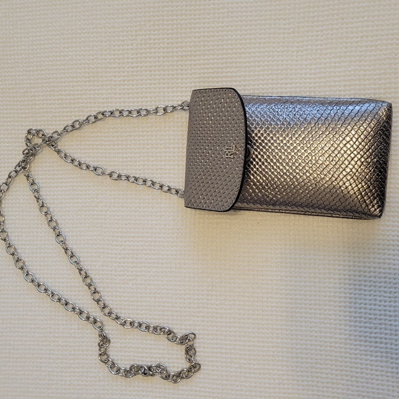 NWOT Lauren Ralph Lauren Silver Crossbody Chain Snakeskin Embossed Phone Purse - Picture 4 of 5